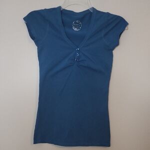 Active USA Women's Short Sleeve Blue Top |BB214G